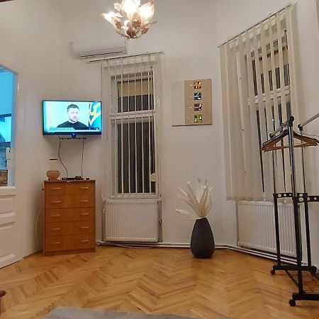 Civis Gold Apartman Дебрецен Экстерьер фото