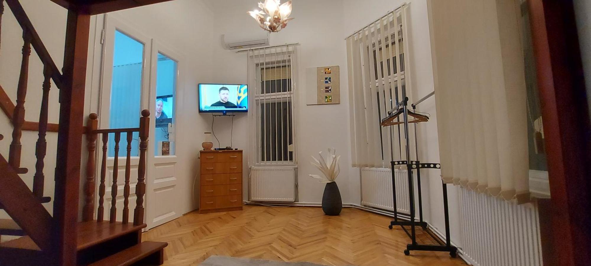 Civis Gold Apartman Дебрецен Экстерьер фото